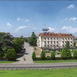 Al Pino Hotel